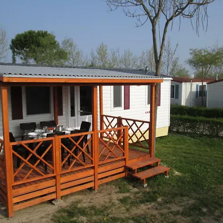 Mobilhome Victoria Bella Italia * Peschiera del Garda