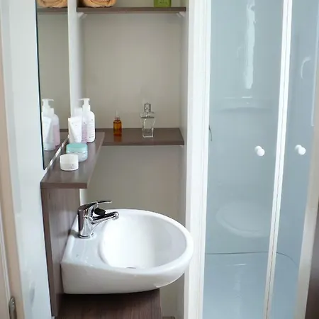Mobilhome Victoria Bella Italia * Peschiera del Garda